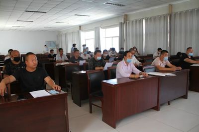 平陸交警大隊召開重點車輛駕駛?cè)私煌ò踩逃嘤?xùn)會