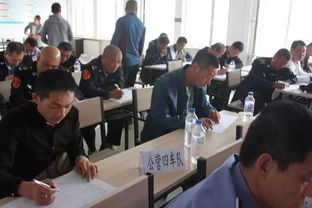 市公共汽車公司開展駕駛員夏季安全教育培訓(xùn)