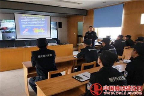 新疆 博州公安交警部門舉辦警務駕駛員交通安全培訓